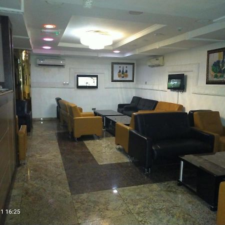 Immaculate Platinum Abuja Exterior foto