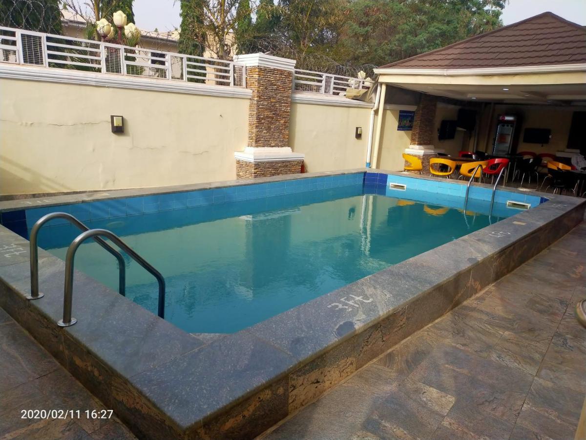 Immaculate Platinum Abuja Exterior foto